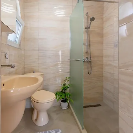 House Kalina بورغاس