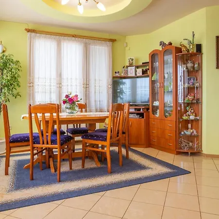 House Kalina بيت للعطل *